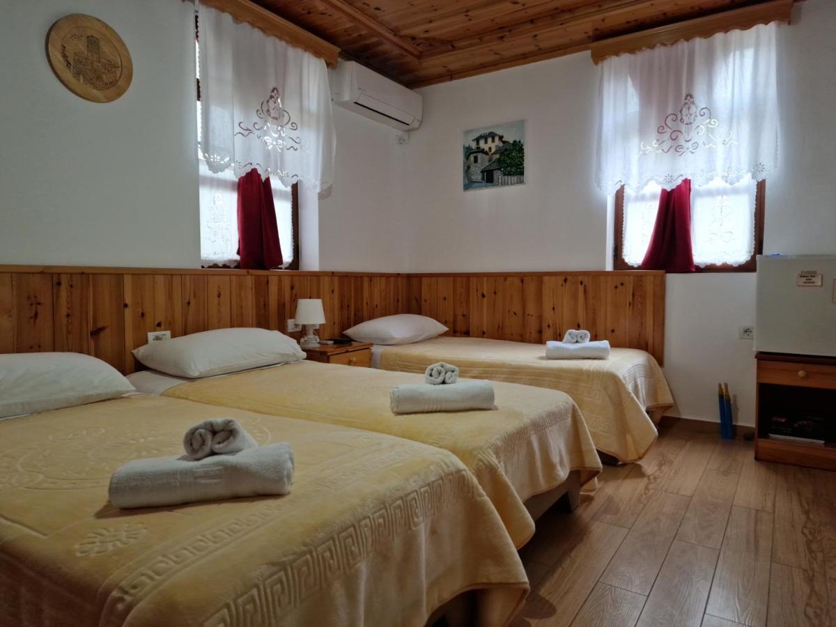 Hotel Domino Гірокастра Екстер'єр фото